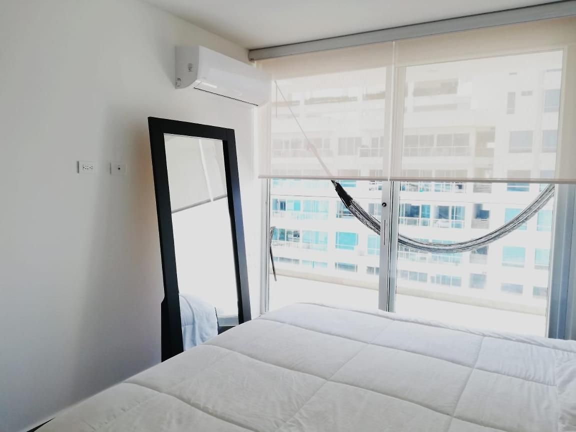Con Vista Directa Al Mar En Di Apartamento