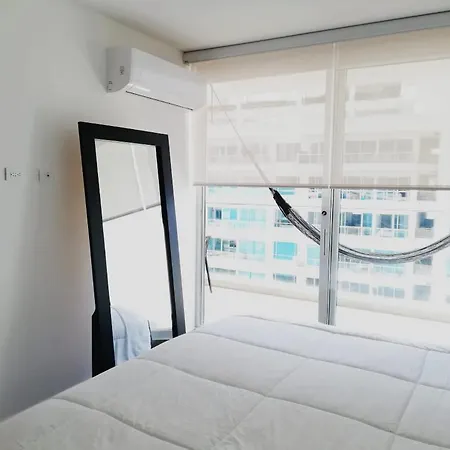 Con Vista Directa Al Mar En Di Apartamento